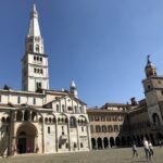 Modena, città d’arte e di motori