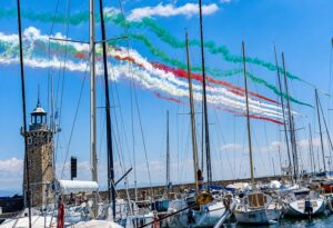 Frecce Tricolori, il cielo dà spettacolo
